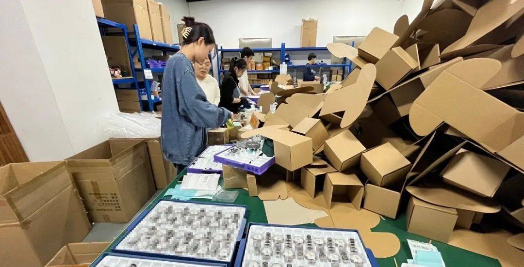 跟风国产手表双11首日爆卖30倍凯发k8国际娱乐首选不卷低价不(图4)